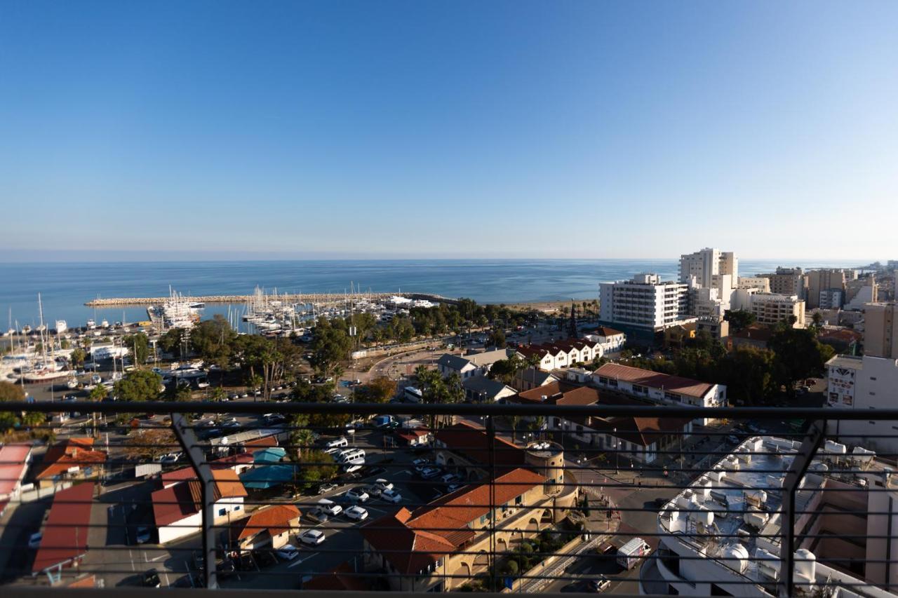 Апартаменти Promenade Seaview Heaven Ларнака Екстер'єр фото